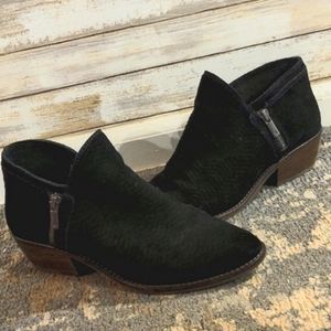 Lucky Brand  8.5 booties